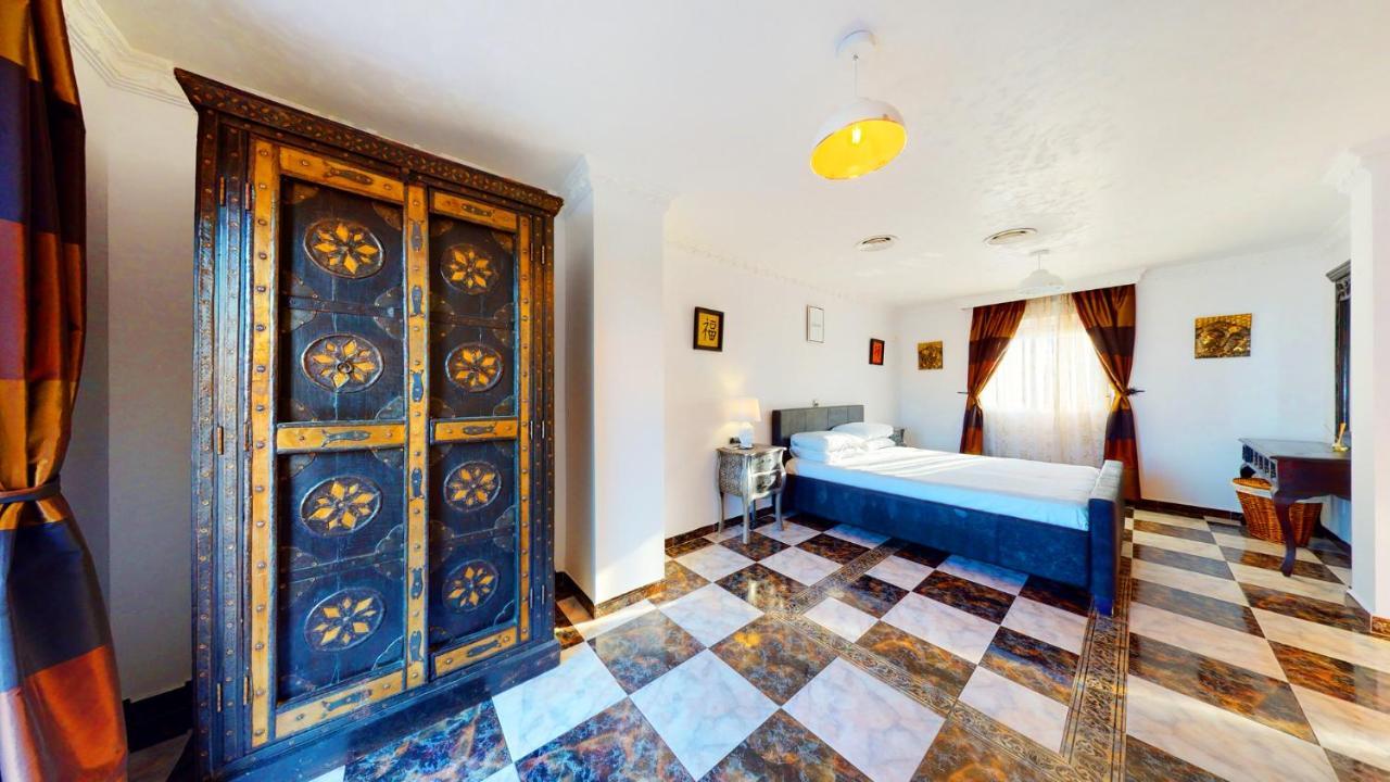 Majestic Villa By The Beach Heated Private Pool & Jacuzzi بينالماذينا المظهر الخارجي الصورة