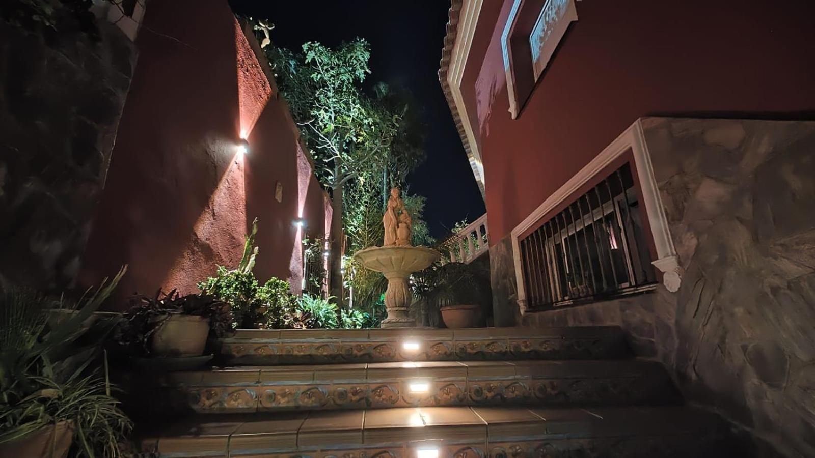 Majestic Villa By The Beach Heated Private Pool & Jacuzzi بينالماذينا المظهر الخارجي الصورة