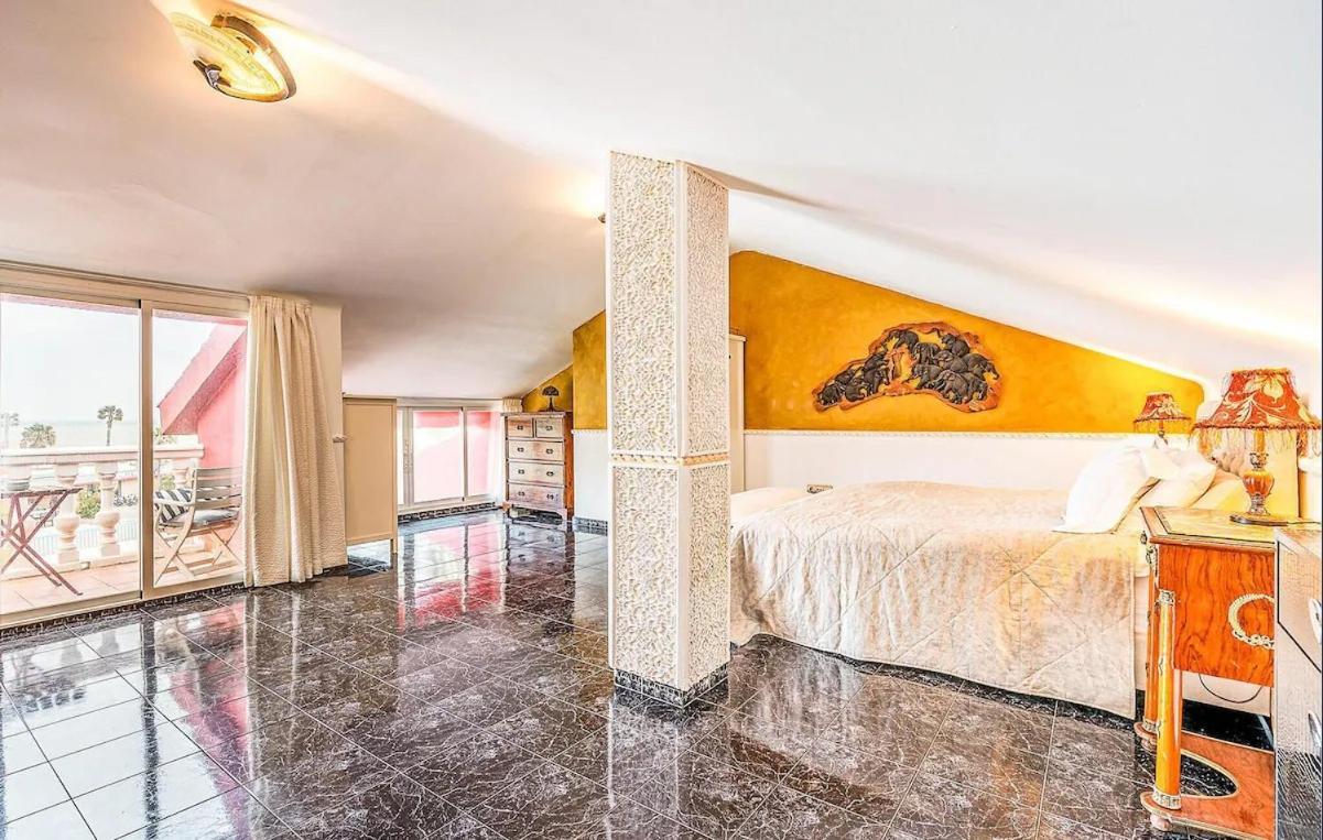 Majestic Villa By The Beach Heated Private Pool & Jacuzzi بينالماذينا المظهر الخارجي الصورة