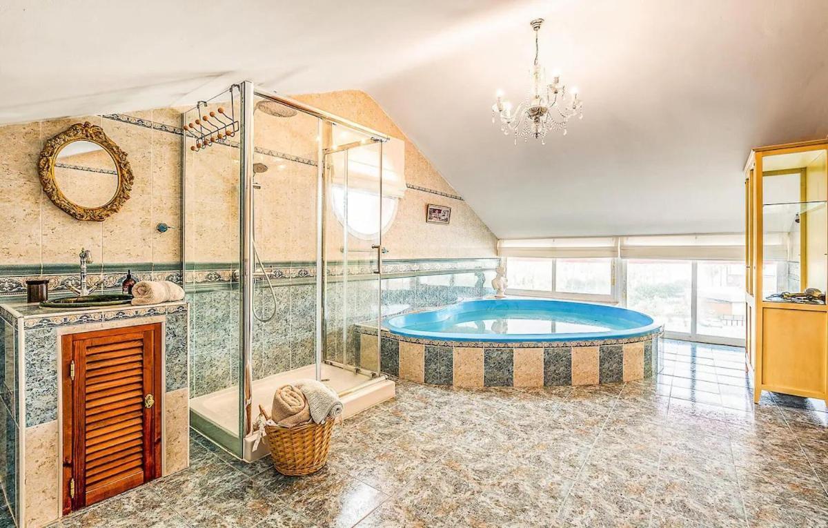 Majestic Villa By The Beach Heated Private Pool & Jacuzzi بينالماذينا المظهر الخارجي الصورة