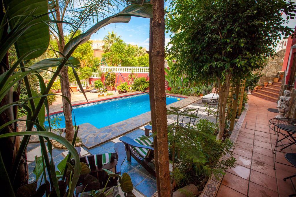 Majestic Villa By The Beach Heated Private Pool & Jacuzzi بينالماذينا المظهر الخارجي الصورة